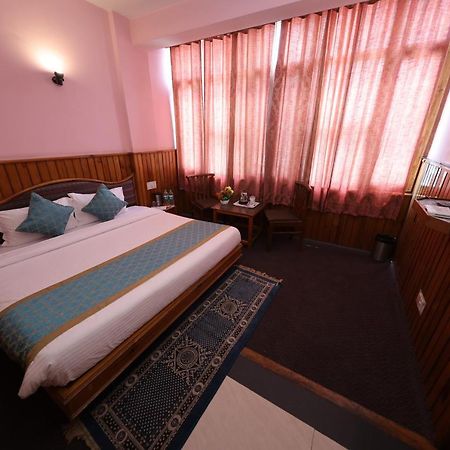 Hotel Yak Manāli Extérieur photo