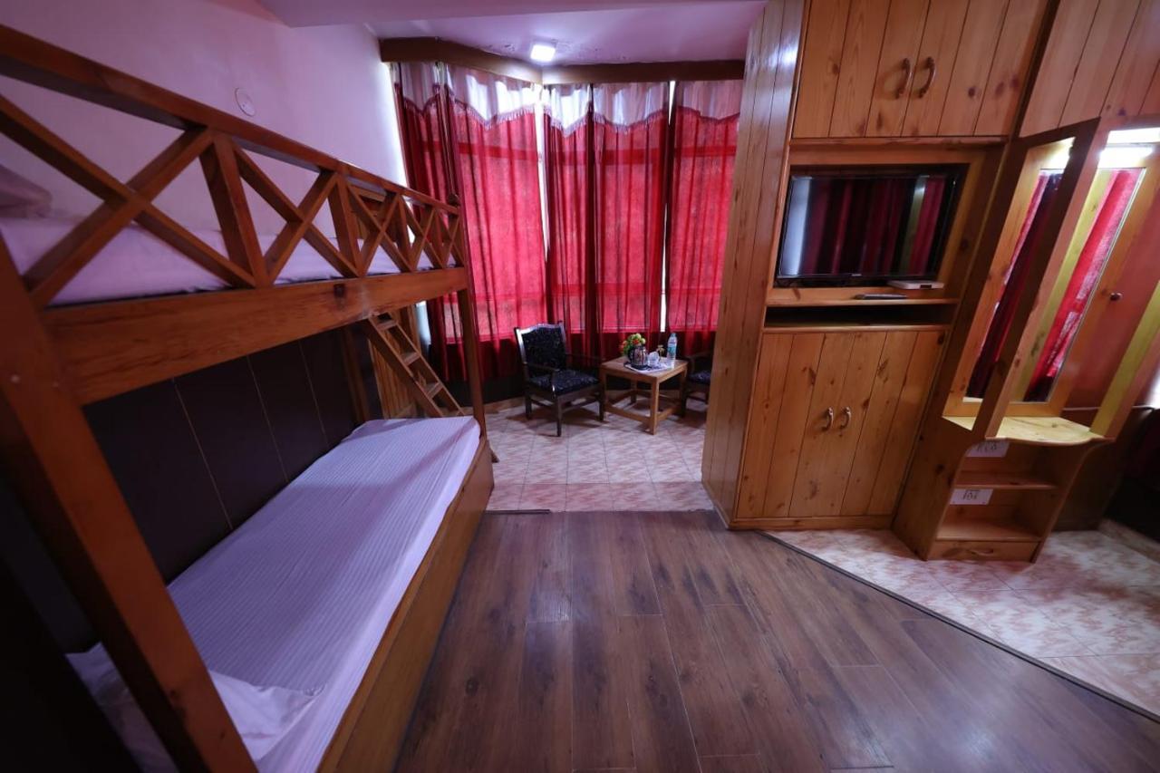 Hotel Yak Manāli Extérieur photo