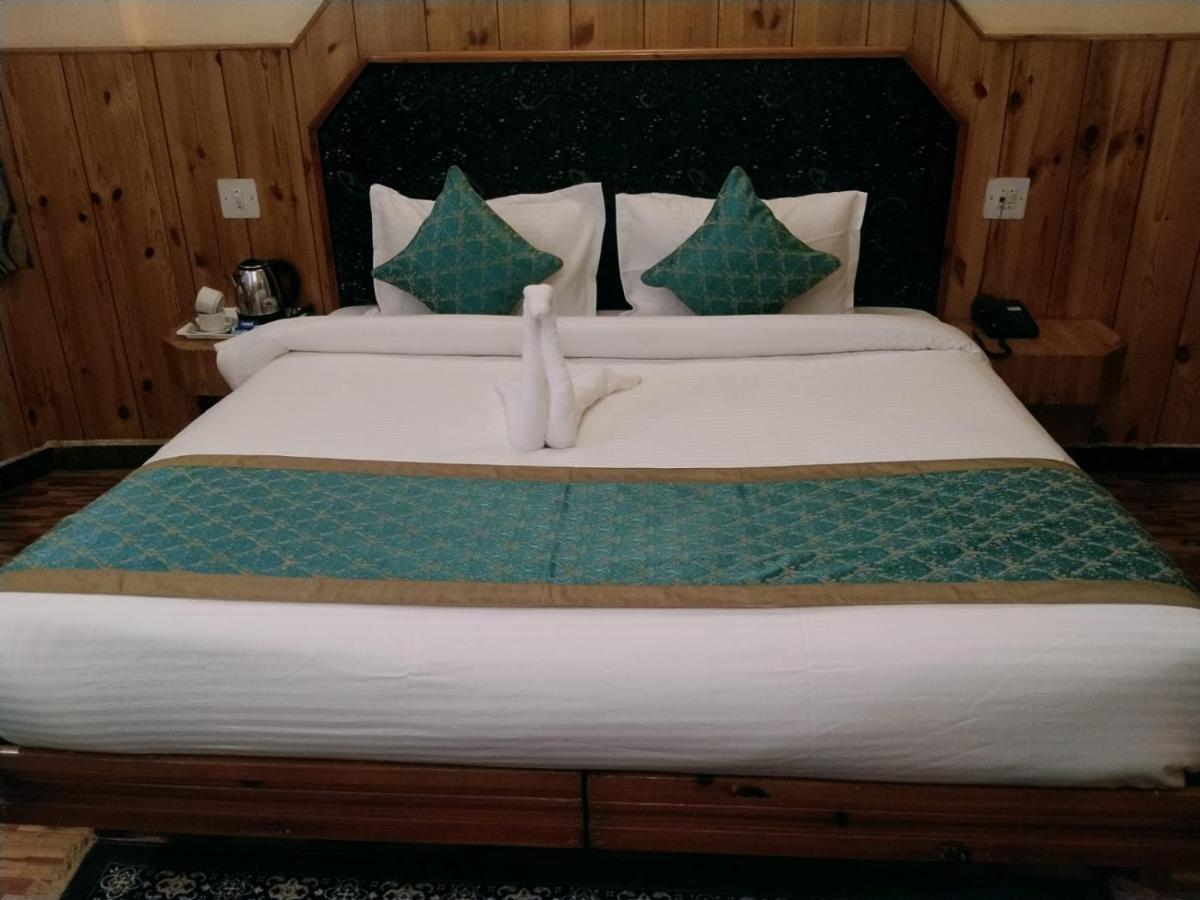 Hotel Yak Manāli Extérieur photo