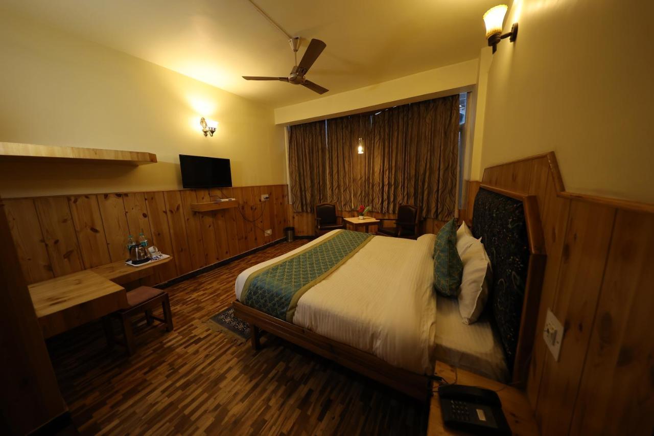 Hotel Yak Manāli Extérieur photo