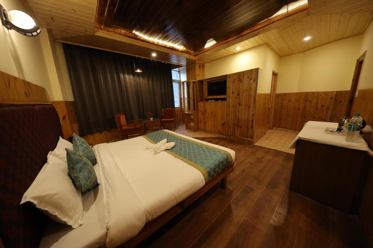 Hotel Yak Manāli Extérieur photo
