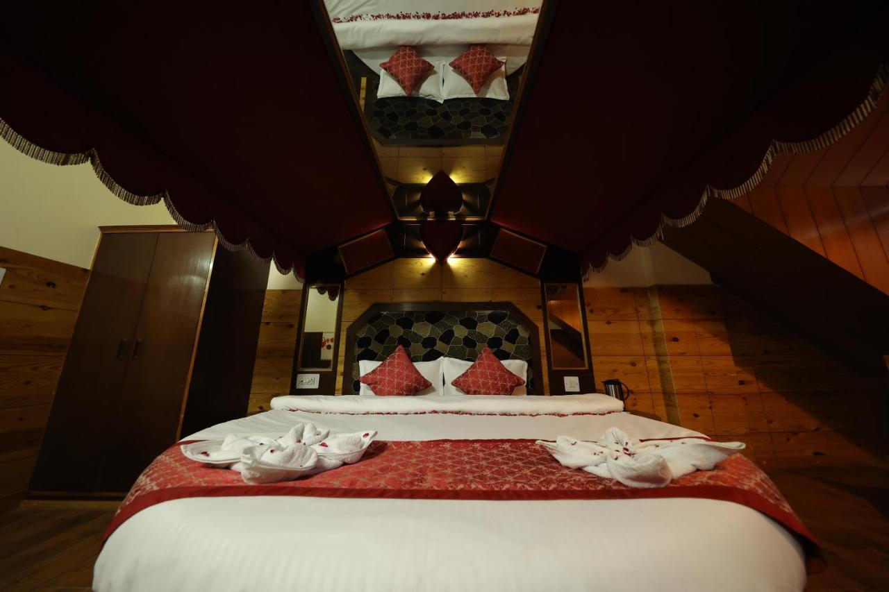 Hotel Yak Manāli Extérieur photo