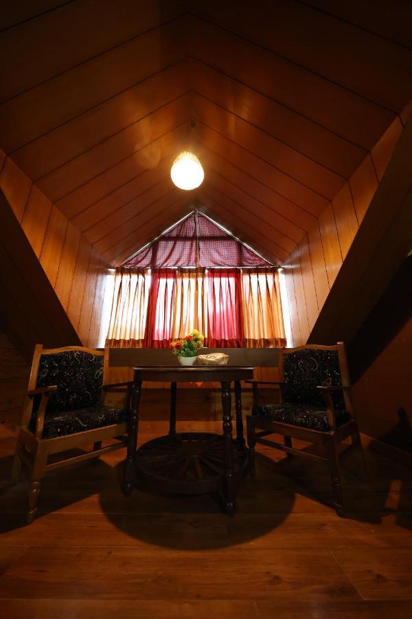 Hotel Yak Manāli Extérieur photo