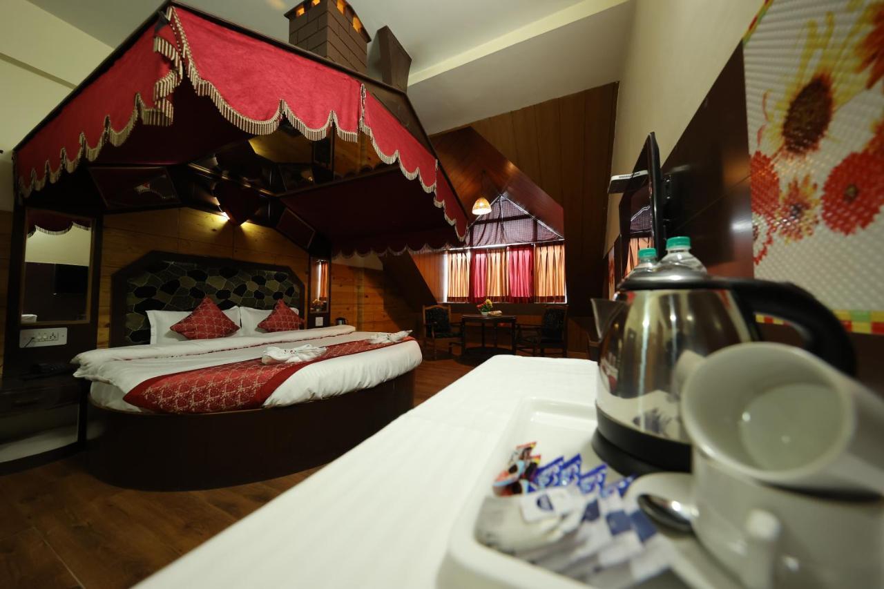 Hotel Yak Manāli Extérieur photo